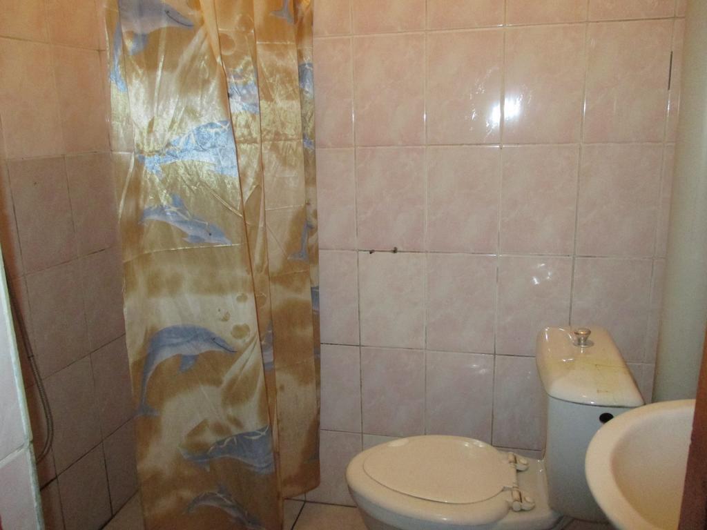 Otel Issyk-Kul קראקול חדר תמונה